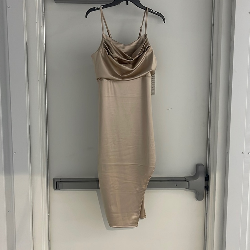Pretty asymmetrical dress